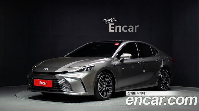2025 Toyota Camry, VIN JTNAGACK4S3049671