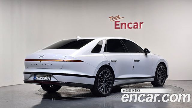 2025 Hyundai Grandeur, VIN KMHN3411BSA083159