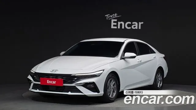 2026 Hyundai Avante, VIN KMHLM41EETU164446