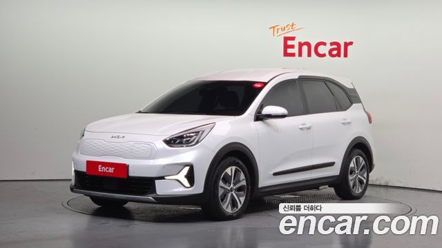 2023 Kia Niro, VIN KNAA281GFPT000820