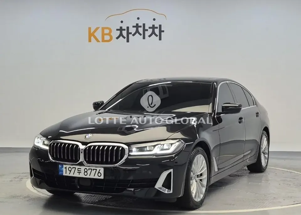 2022 BMW 5-Series, VIN WBA71BH02NWX80015