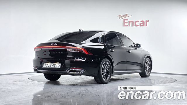 2020 Hyundai Grandeur, VIN KMHF141DBLA308028