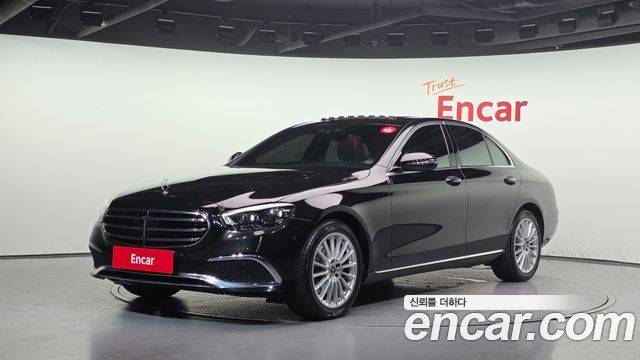 2021 Mercedes-Benz E-Class, VIN W1KZF4FB7MA925435