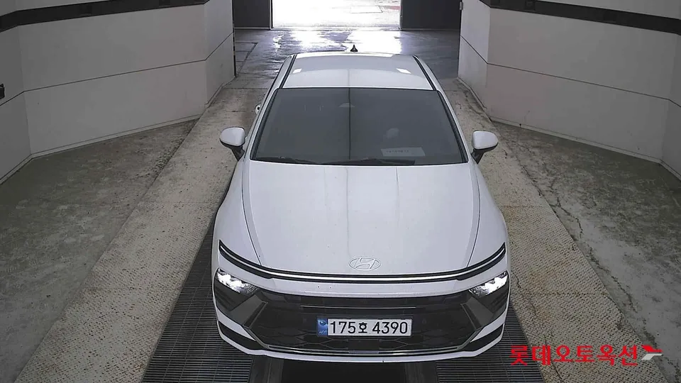 2024 Hyundai Sonata, VIN KMHL241EBRA337176