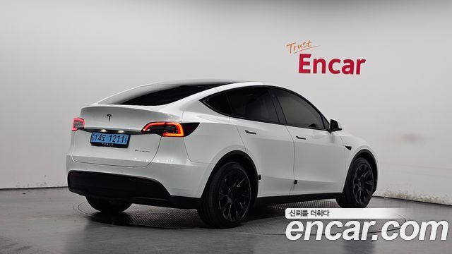 2021 Tesla Model Y, VIN 5YJYGDEE3MF225790