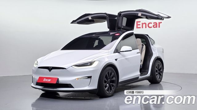 2023 Tesla Model X, VIN 7SAXCBE51PF398677