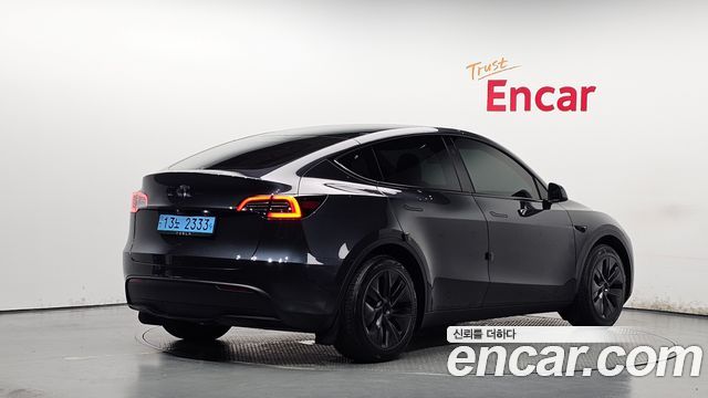 2025 Tesla Model Y, VIN LRWYGCFS4SC933407