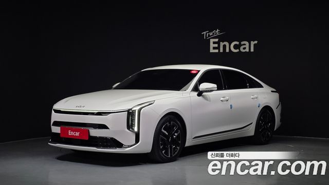 2025 Kia K8, VIN KNAM141BBSA084768