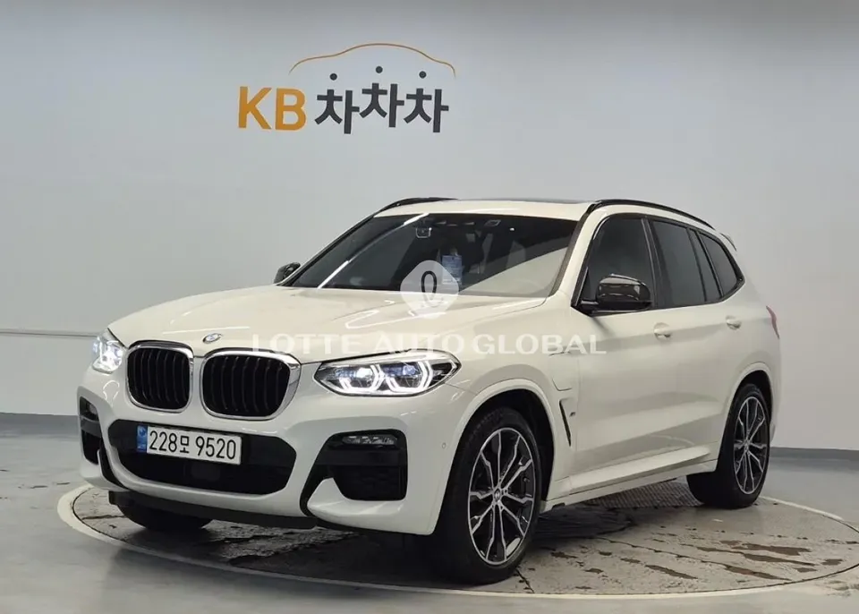 2021 BMW X3, VIN WBATS5108M9H92788