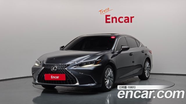 2025 Lexus ES, VIN JTHBA1C13S2025321