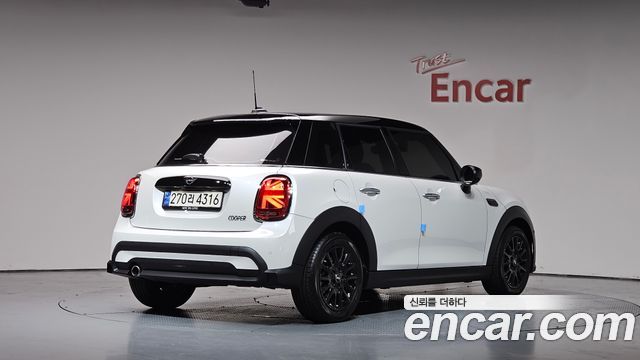 2024 Mini Cooper, VIN WMW41DK08R2V41735