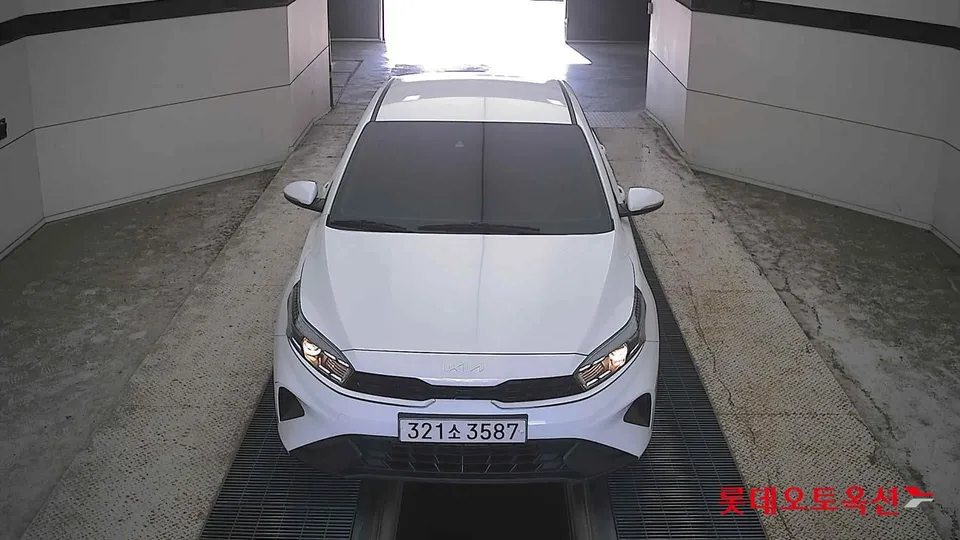 2022 Kia K3, VIN KNAF241BENA156946