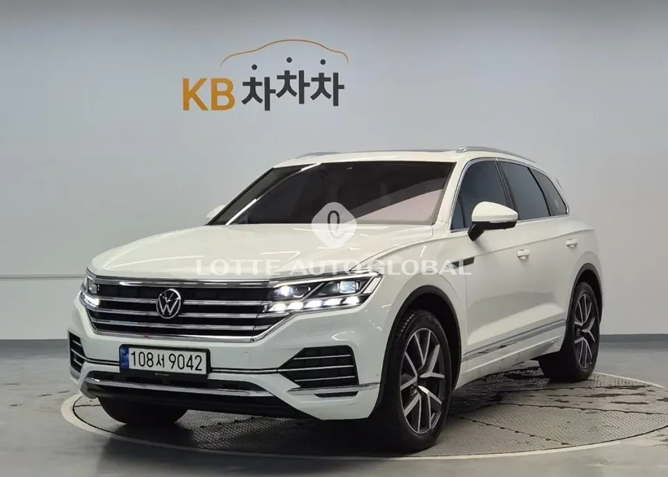 2023 Volkswagen Touareg, VIN WVGZZZCR6PD011031