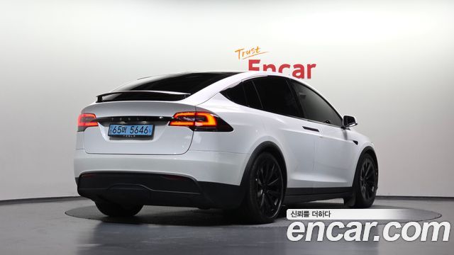 2023 Tesla Model X, VIN 7SAXCDE56PF398573