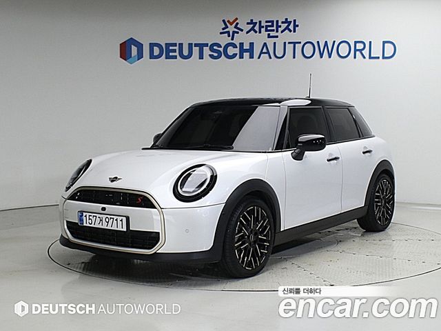 2025 Mini Cooper, VIN WMW51GD05S2W59010