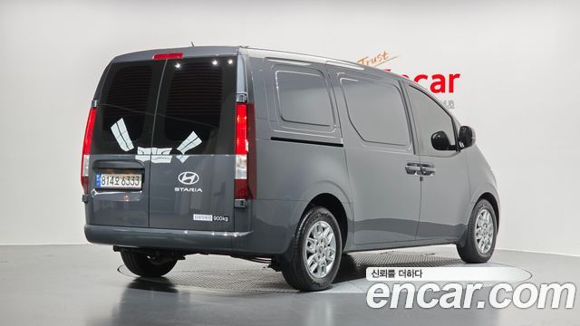 2025 Hyundai Staria, VIN KMFYDX71BSU227839