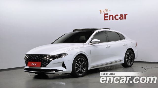 2022 Hyundai Grandeur, VIN KMHF141DBNA498457