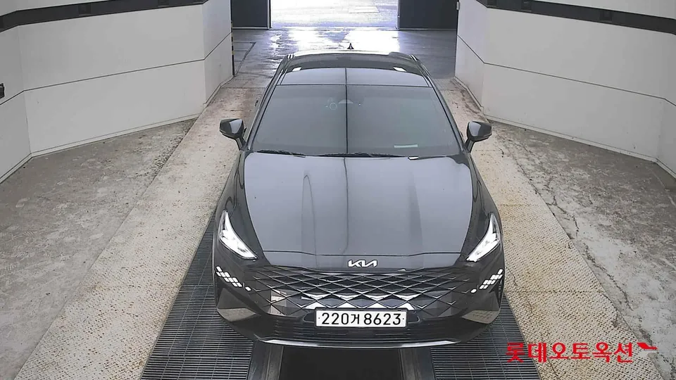 2023 Kia K8, VIN KNAM2411BPA031856