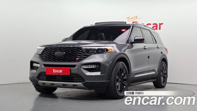 2021 Ford Explorer, VIN 1FMSK8FH0MGB74688