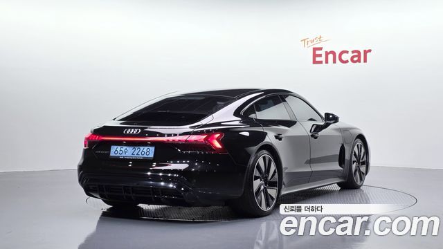 2022 Audi e-tron GT, VIN WAUZZZFW9N7009515