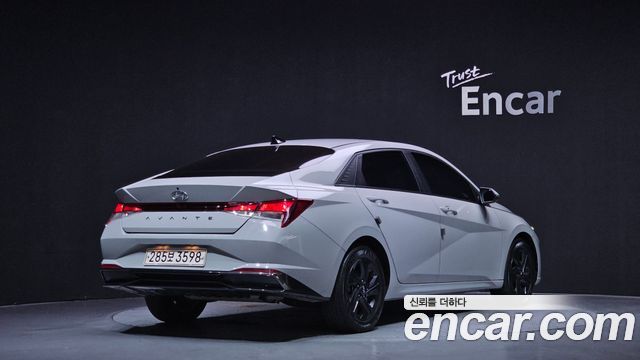 2021 Hyundai Avante, VIN KMHLM41JGMU008652