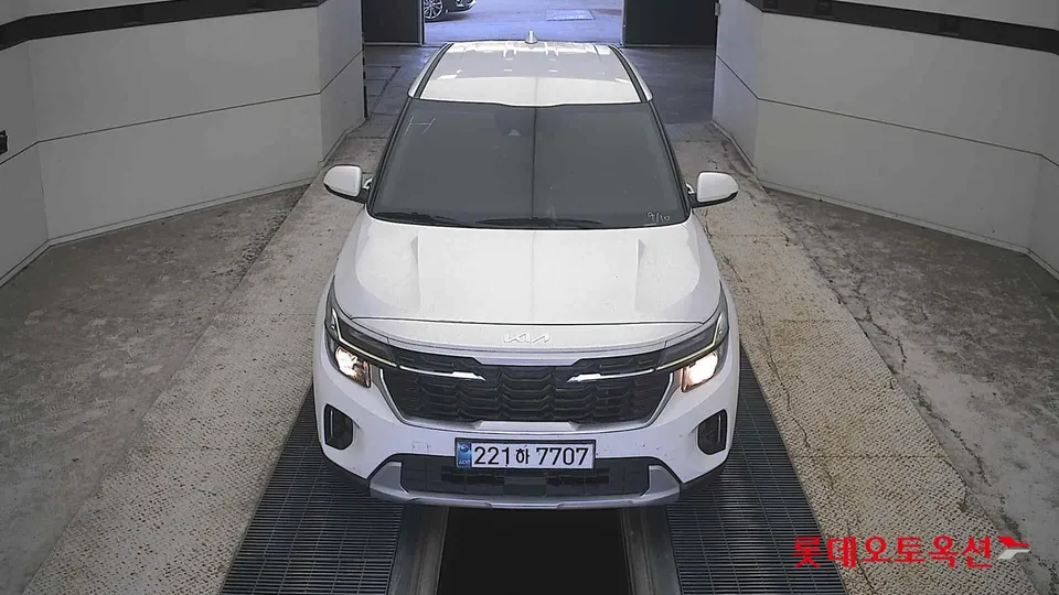 2024 Kia Seltos, VIN KNAEU81AERK693054