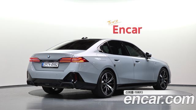 2024 BMW 5-Series, VIN WBA51FJ02RCR18524