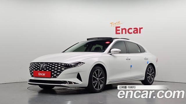 2022 Hyundai Grandeur, VIN KMHF241NBNA449585