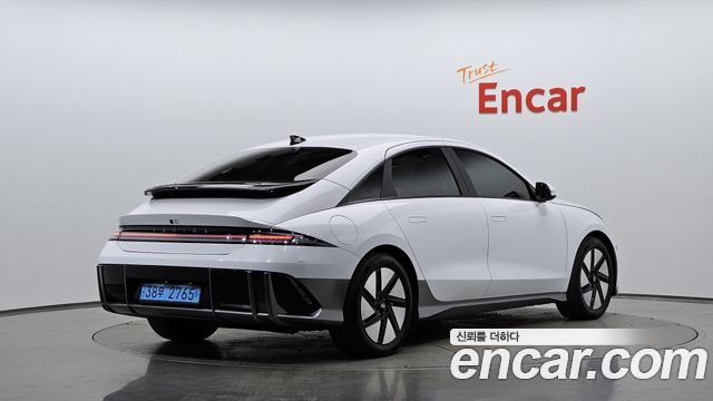 2025 Hyundai Ioniq 6, VIN KMHM241AFSA084253