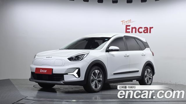 2023 Kia Niro, VIN KNAA281GFPT004527