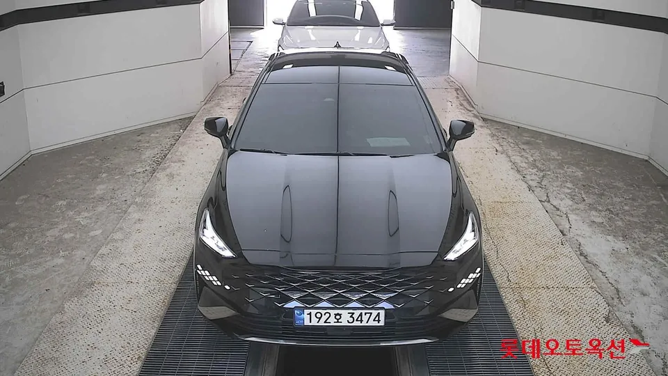 2023 Kia K8, VIN KNAM241BBPA039960