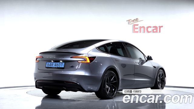 2024 Tesla Model 3, VIN LRW3E7ET5RC296104