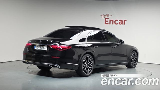 2022 Mercedes-Benz S-Class, VIN W1K6G7GBXNA134527