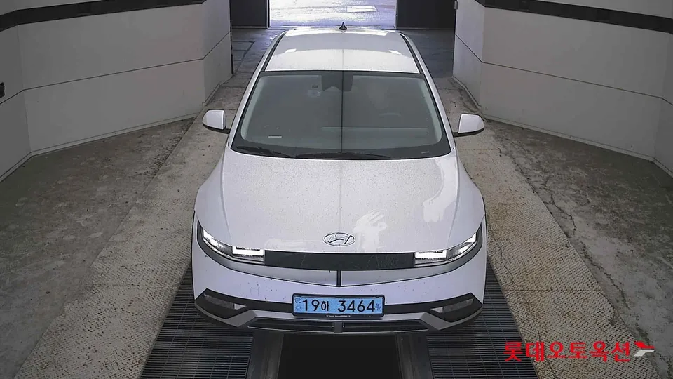 2022 Hyundai Ioniq 5, VIN KMHKN81AFNU049210