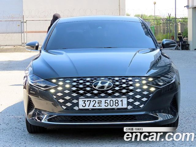 2020 Hyundai Grandeur, VIN KMHF141DBLA375047