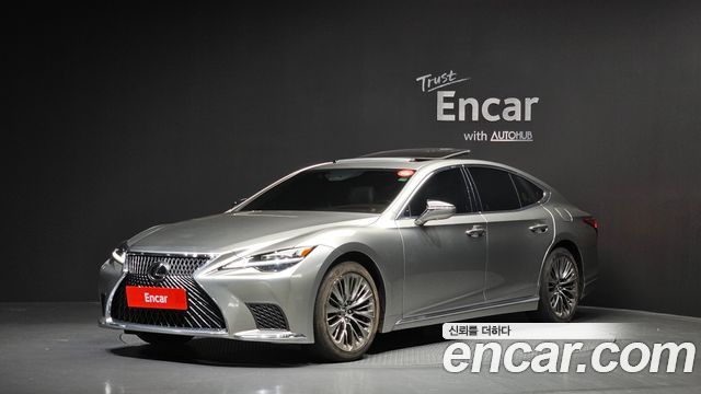 2023 Lexus LS, VIN JTHEYLGF3P5002685