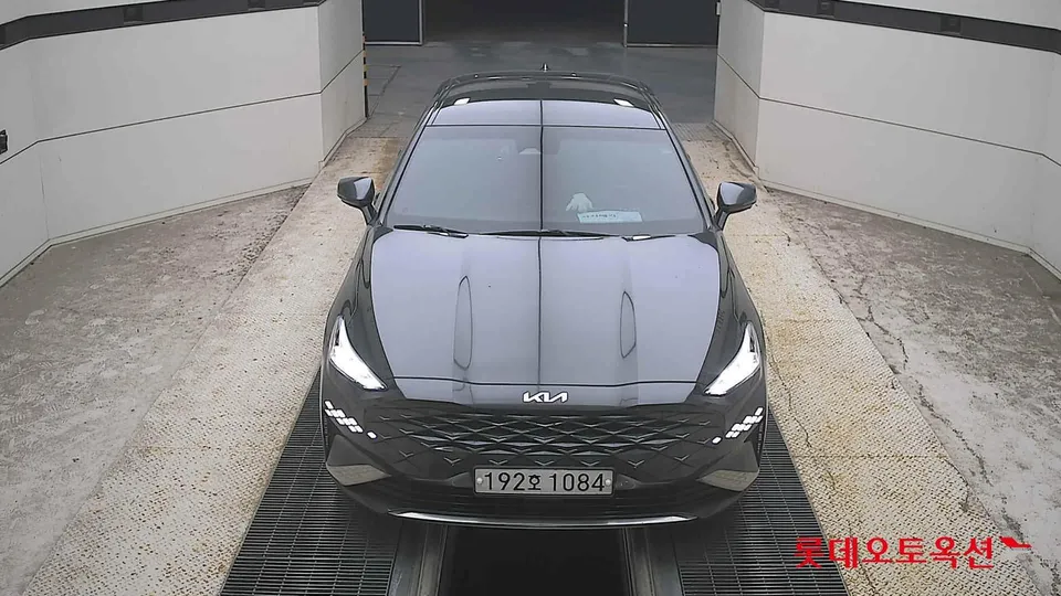 2022 Kia K8, VIN KNAM6411BNA021973