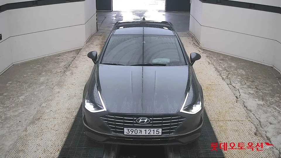 2022 Hyundai Sonata, VIN KMHL241JBNA052158