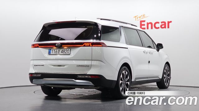 2021 Kia Carnival, VIN KNANC813BMS043304