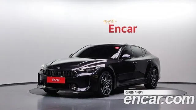 2021 Kia Stinger, VIN KNAE251DBMS109740