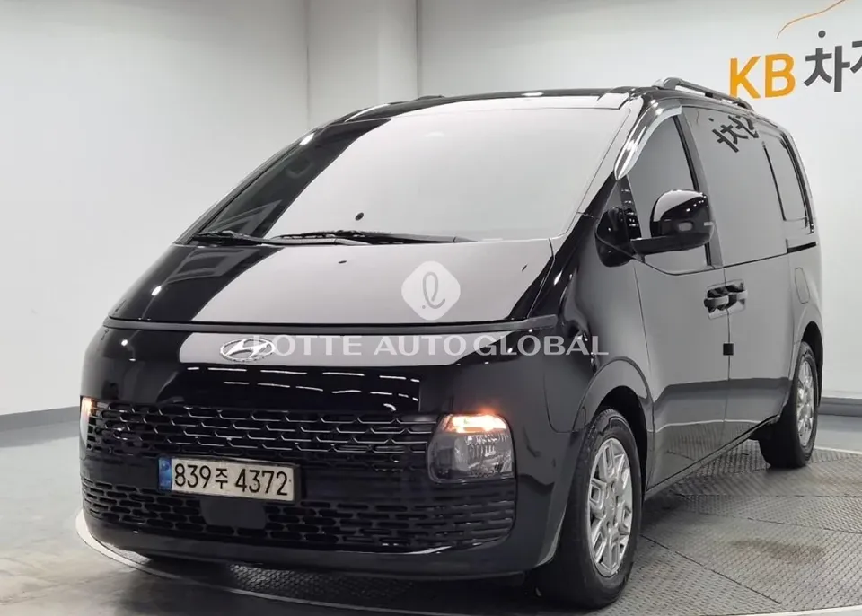 2023 Hyundai Staria, VIN KMFYCX71BPU104432
