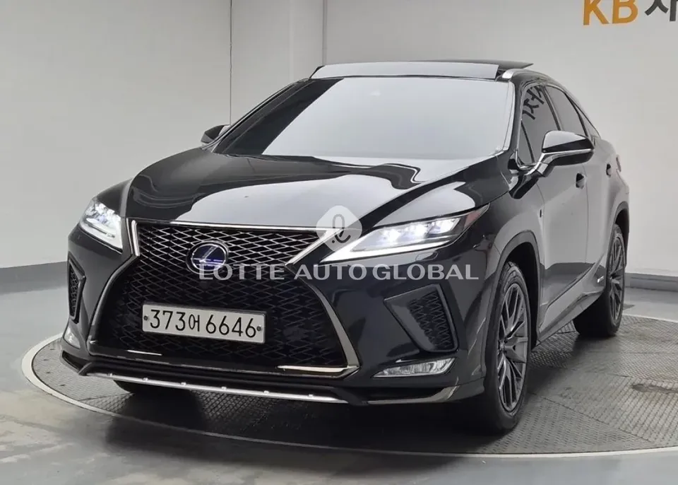 2021 Lexus RX, VIN JTJBGMCAXM2067082