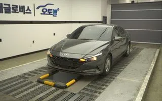 2021 Hyundai Avante, VIN KMHLM41EEMU246426