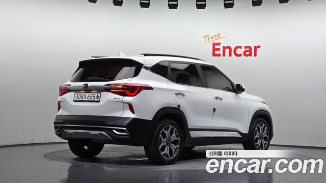 2020 Kia Seltos, VIN KNAET812GLK087401
