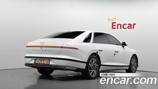 2023 Hyundai Grandeur, VIN KMHN141FBPA017465