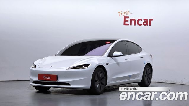 2025 Tesla Model 3, VIN LRW3E7FS4SC610529