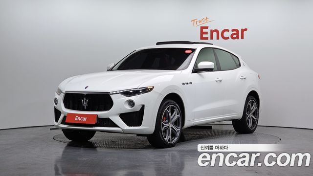 2020 Maserati Levante, VIN ZN661ZUG7LX352893
