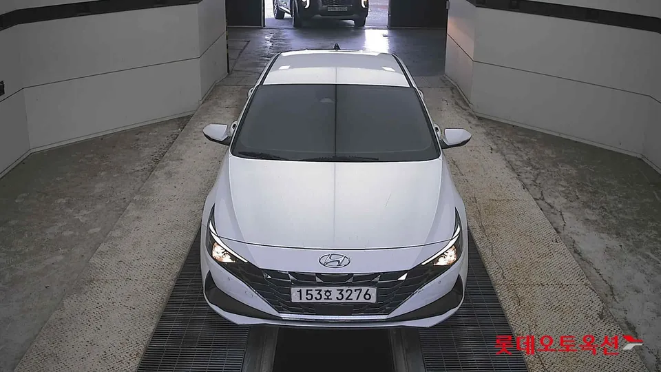 2021 Hyundai Avante, VIN KMHLM41EEMU074670