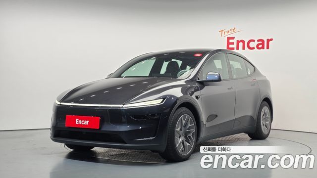 2026 Tesla Model Y, VIN LRWYGCEKXTX935410