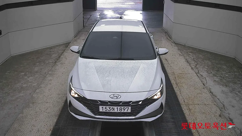2021 Hyundai Avante, VIN KMHLM41EEMU048322